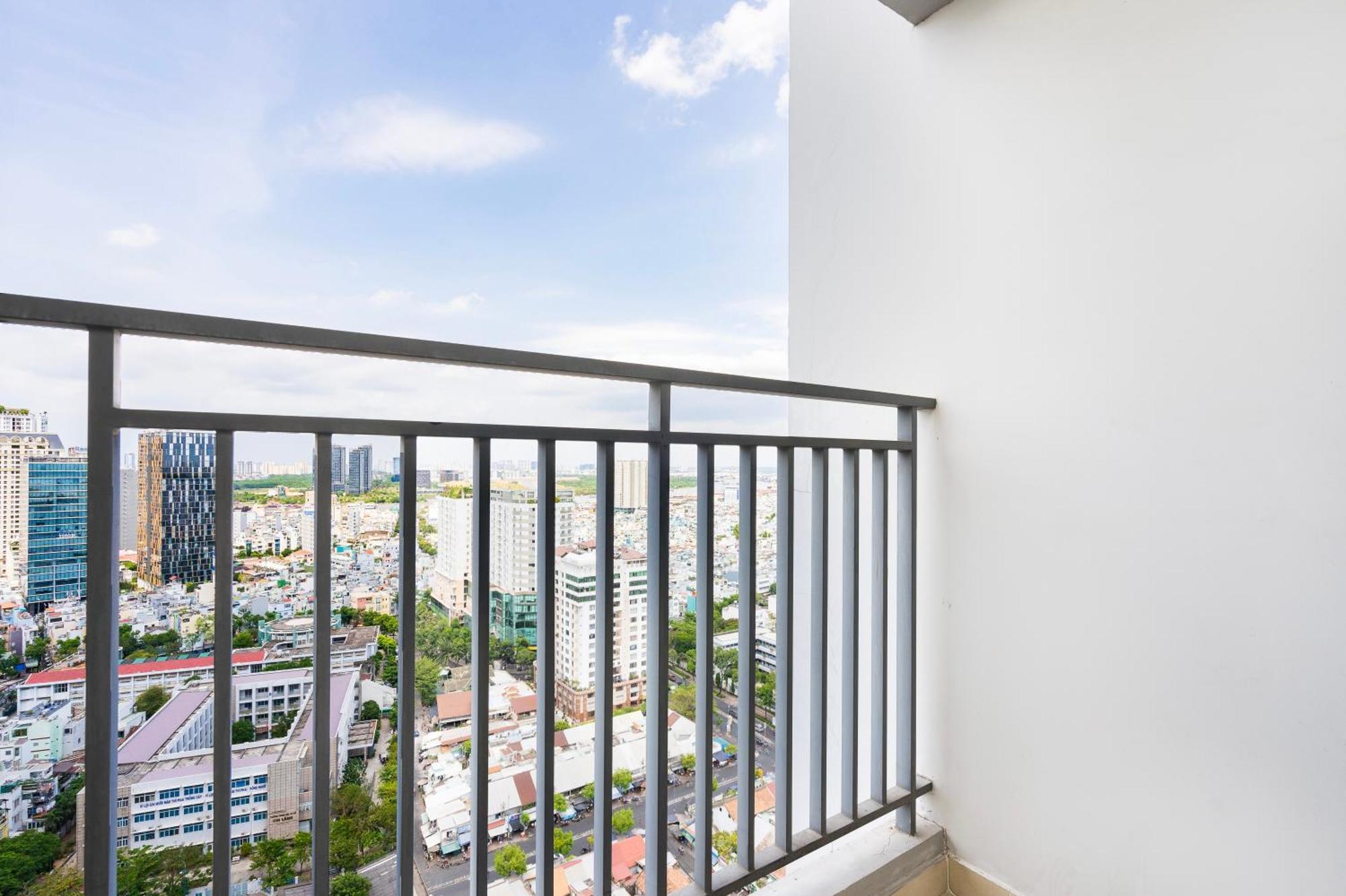 Henry Home - Rivergate ホーチミン市 エクステリア 写真